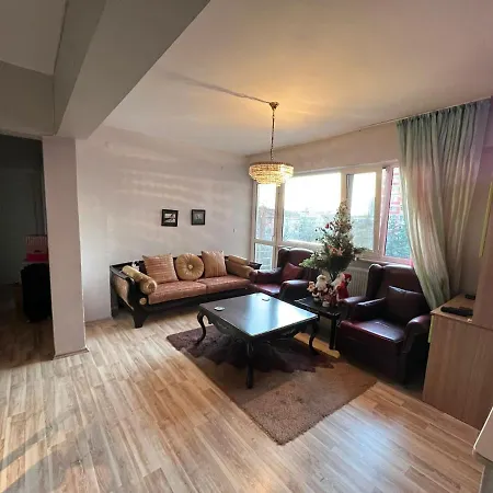 Etiler Akmerkez Karsisi 2+1 Metroya 5 Dk 公寓